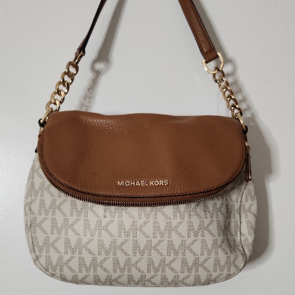 Michael Kors Cream/Brown/Gold Monogram Shoulder Bag. EUC Preloved Sold As Is